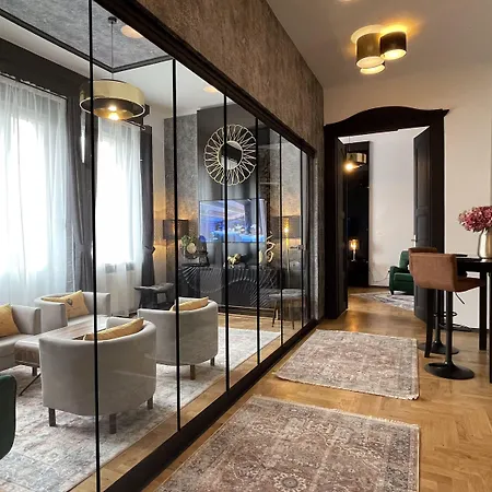 Smart Hotel 4*