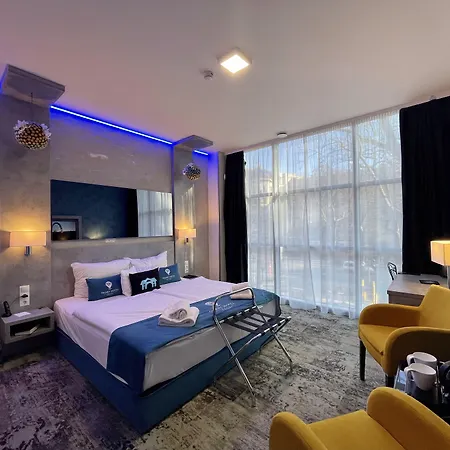 Smart 4* Budapest