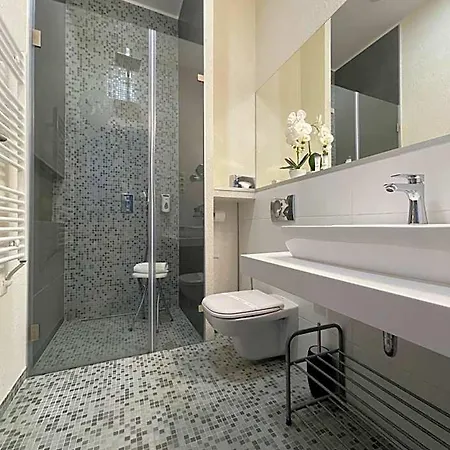 Smart Hotel