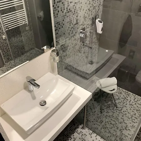 Hotel Smart