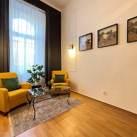 Smart Szálloda 4*