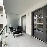 Smart 4*