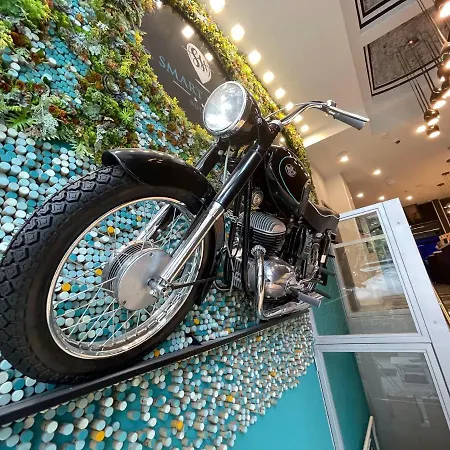 Smart Hotel 4*