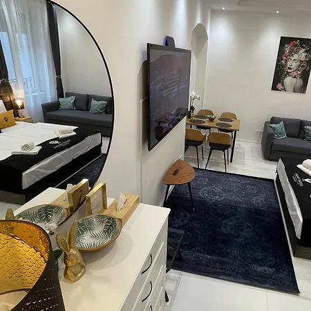 Smart Hotel 4*