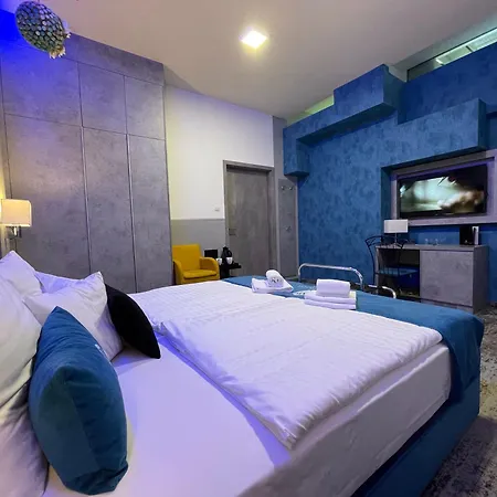 Hotel Smart