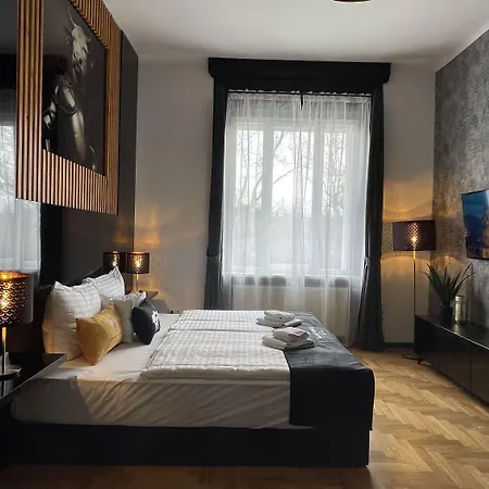 فندق Smart 4*